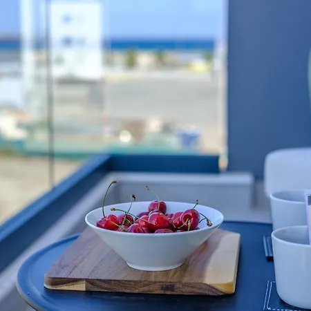 Artemis 205 - Seaside Stories Livadhia