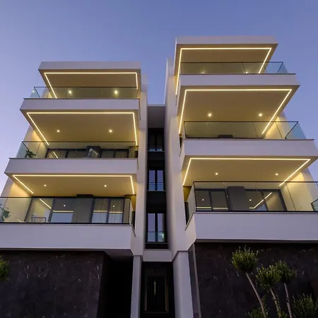 Artemis 205 - Seaside Stories